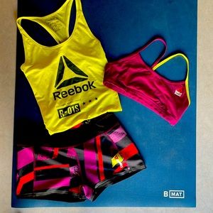 Reebok matching CrossFit workout set with reversible shorts, sports bra and top